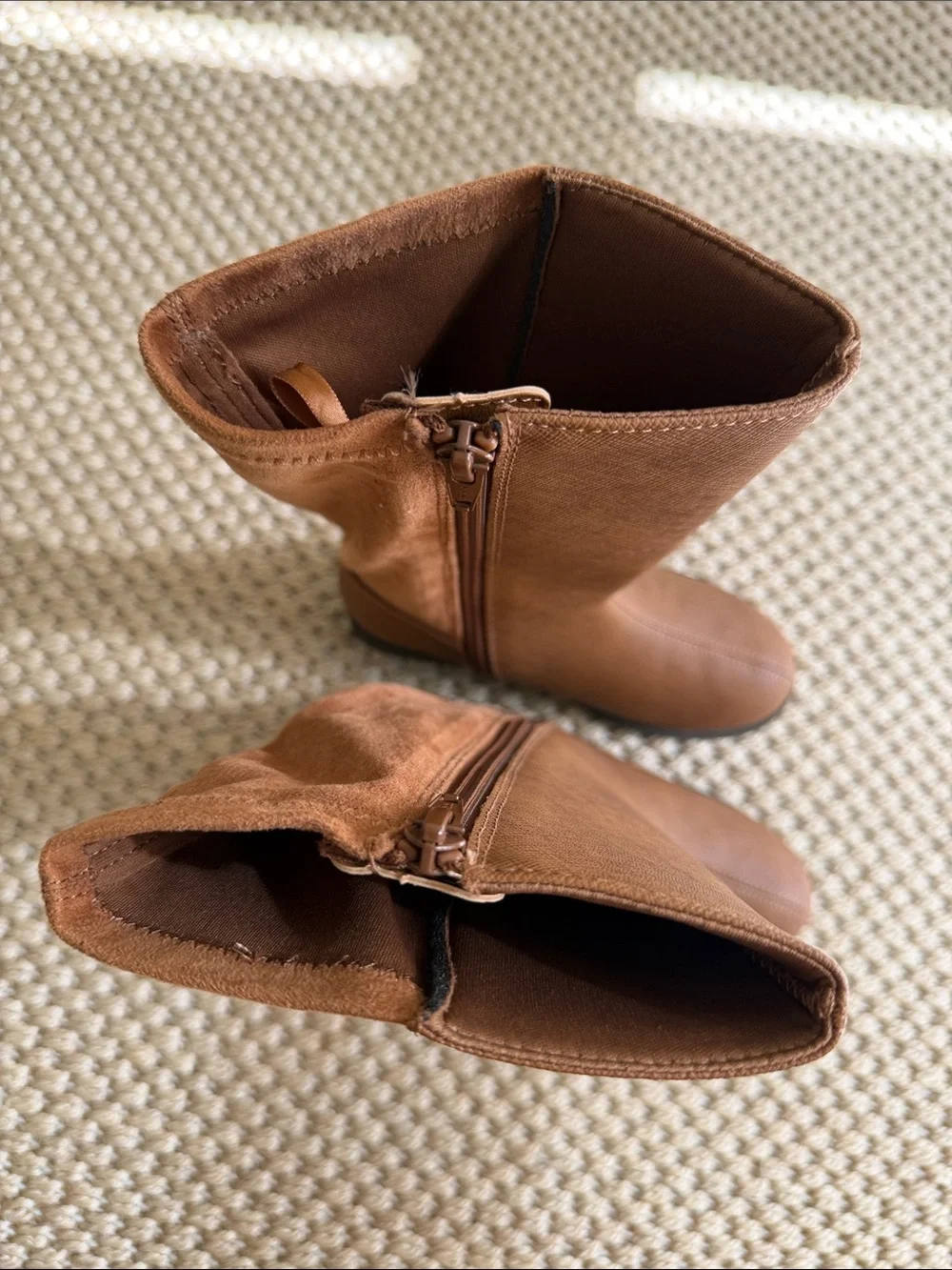 GAP Kids Hirls Mid-Calf Brown Camel Casual Boots size 12